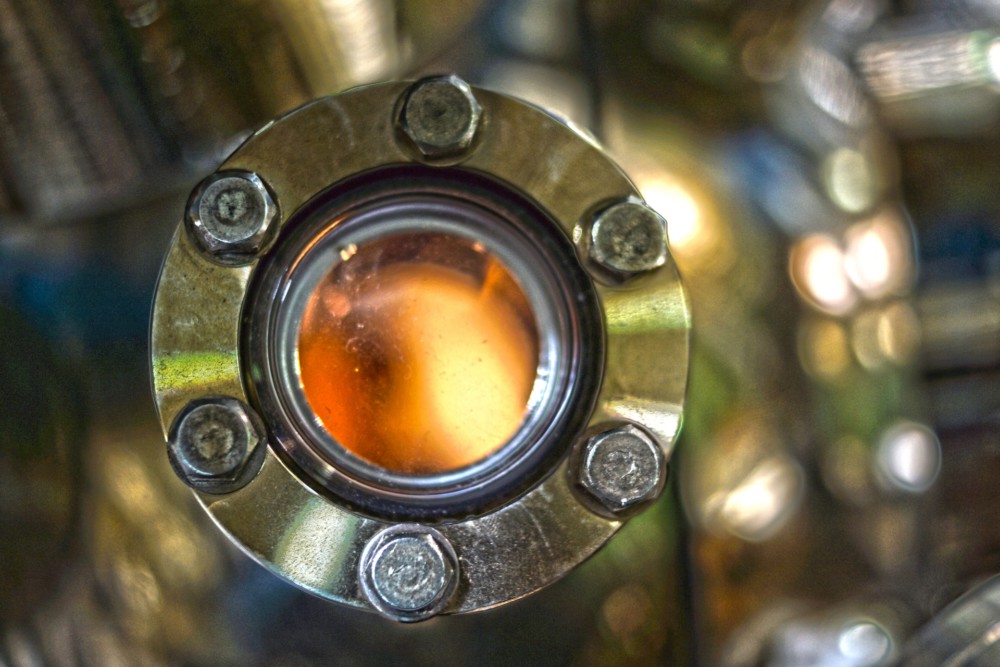 真空ポンプ配管とは？ 機械加工・製缶加工 株式会社日柳製作所